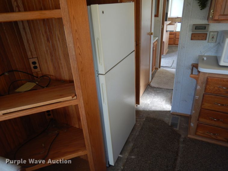 image for item IL9793 1993 Canterbury  camper