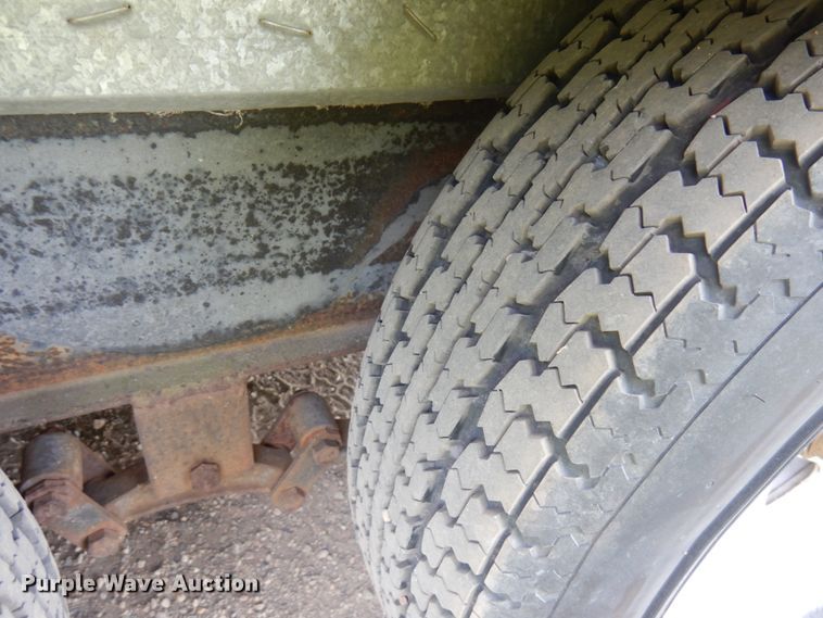 image for item IL9793 1993 Canterbury  camper