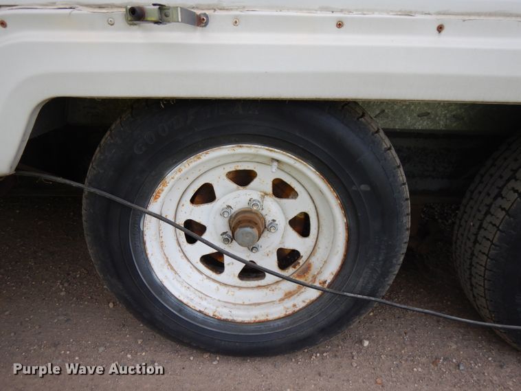 image for item IL9793 1993 Canterbury  camper