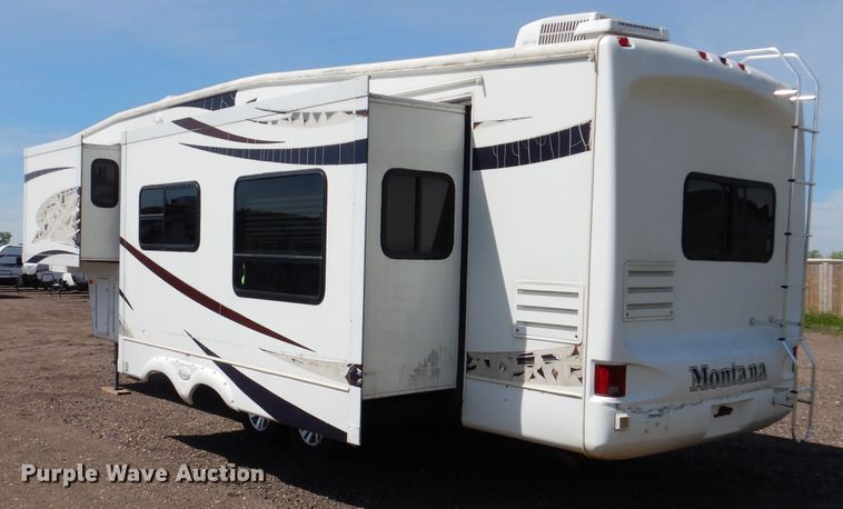 image for item IQ9603 2008 Keystone Montana  camper