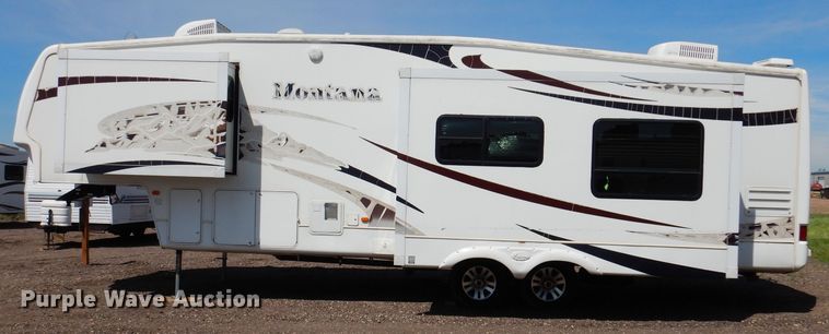 image for item IQ9603 2008 Keystone Montana  camper