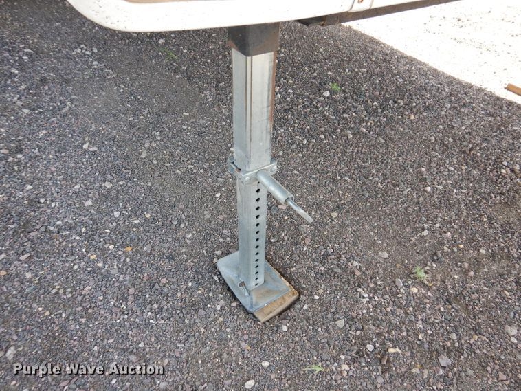 image for item IQ9603 2008 Keystone Montana  camper