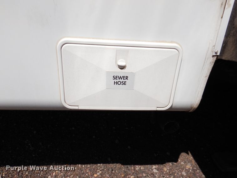 image for item IQ9603 2008 Keystone Montana  camper