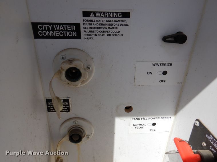 image for item IQ9603 2008 Keystone Montana  camper