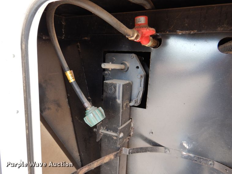 image for item IQ9603 2008 Keystone Montana  camper