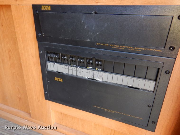 image for item IQ9603 2008 Keystone Montana  camper