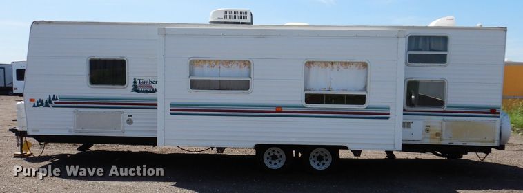 image for item IQ9604 2001 Timberland  camper