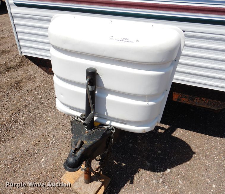 image for item IQ9604 2001 Timberland  camper