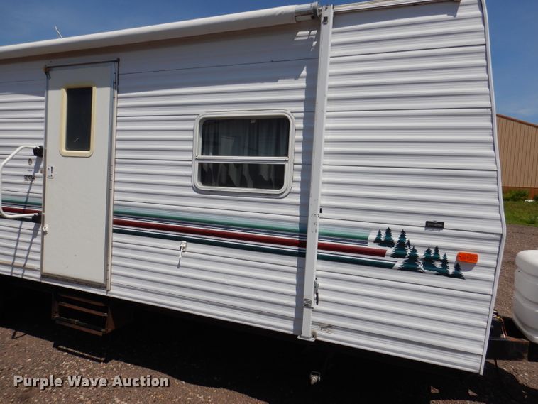 image for item IQ9604 2001 Timberland  camper