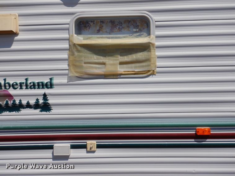 image for item IQ9604 2001 Timberland  camper