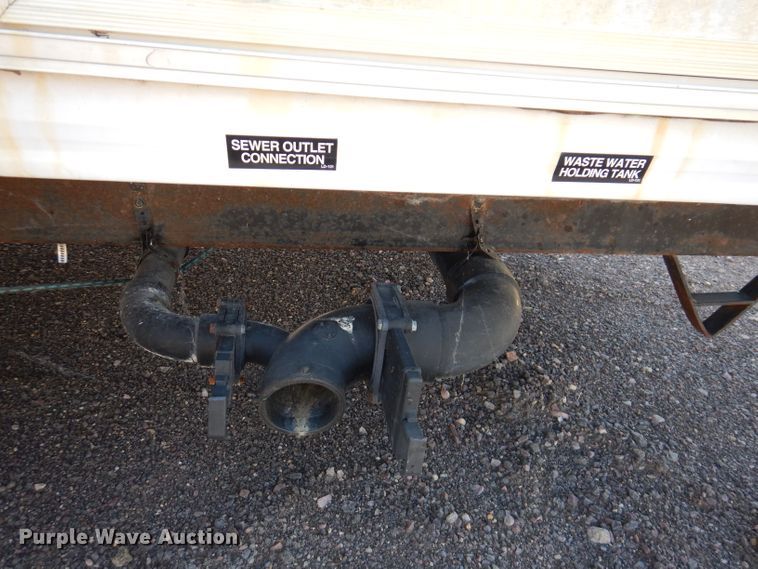 image for item IQ9604 2001 Timberland  camper