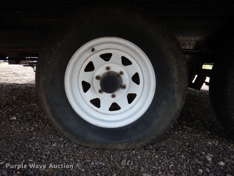 image for item IQ9604 2001 Timberland  camper