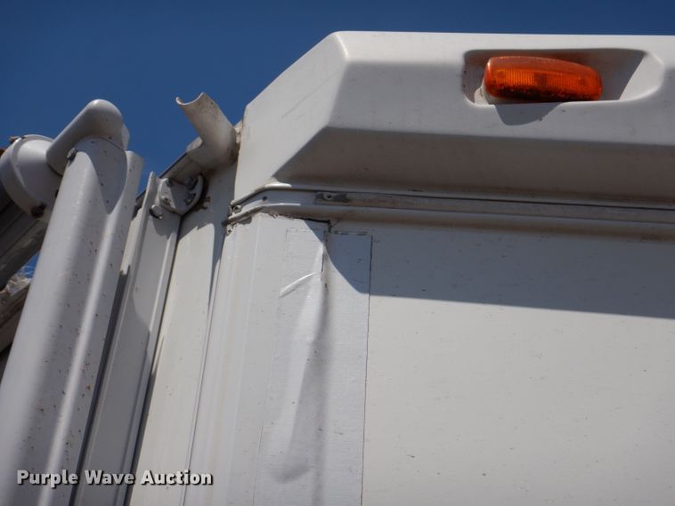 image for item IQ9605 2012 Forrest River Freedom Express  camper