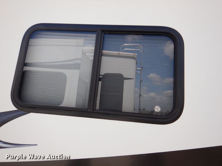 image for item IQ9605 2012 Forrest River Freedom Express  camper