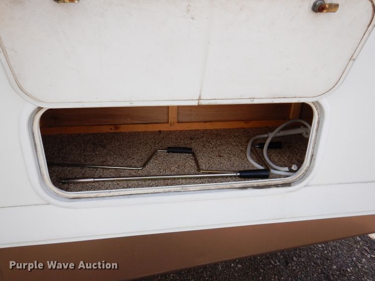 image for item IQ9605 2012 Forrest River Freedom Express  camper