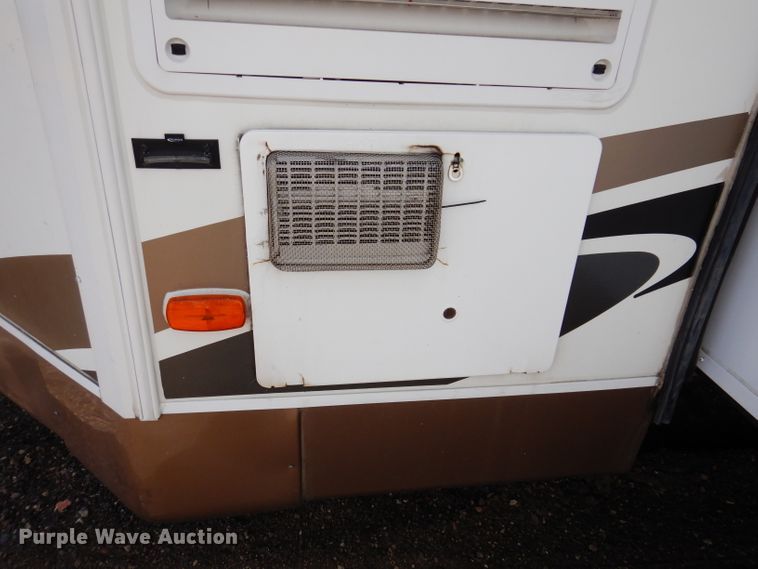 image for item IQ9605 2012 Forrest River Freedom Express  camper