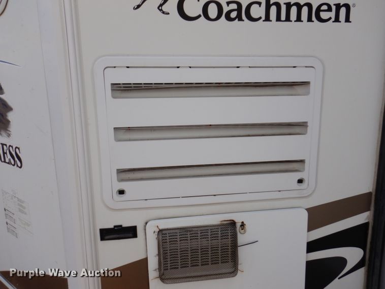 image for item IQ9605 2012 Forrest River Freedom Express  camper