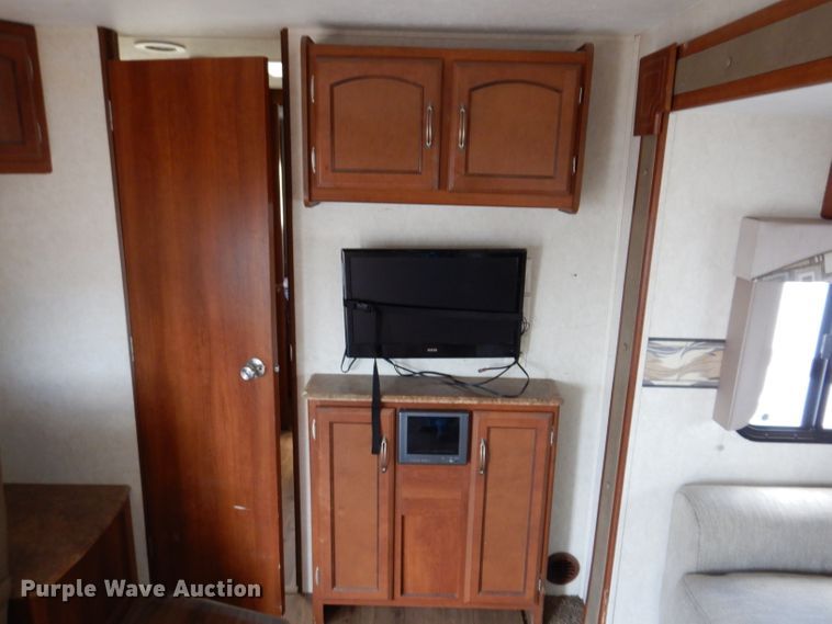 image for item IQ9605 2012 Forrest River Freedom Express  camper