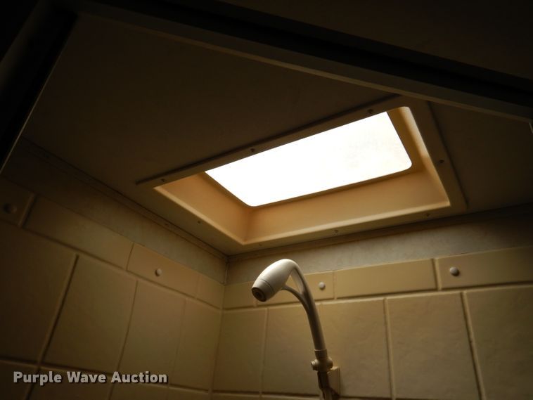 image for item IQ9605 2012 Forrest River Freedom Express  camper