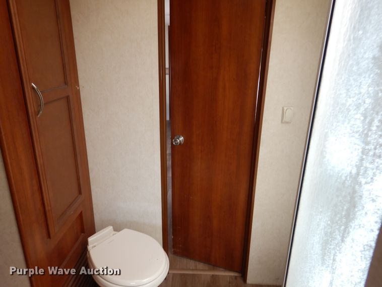 image for item IQ9605 2012 Forrest River Freedom Express  camper