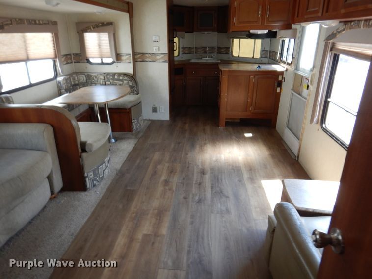 image for item IQ9605 2012 Forrest River Freedom Express  camper