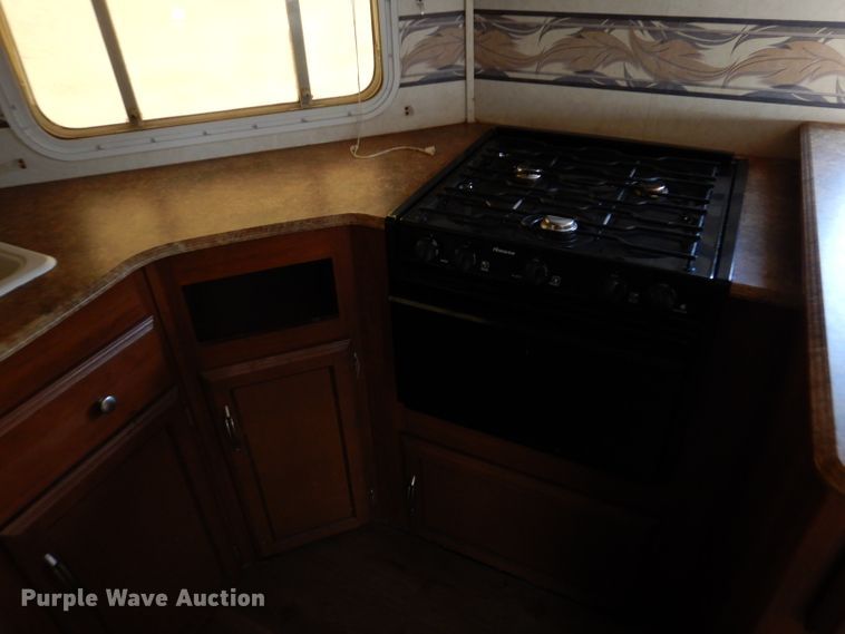 image for item IQ9605 2012 Forrest River Freedom Express  camper