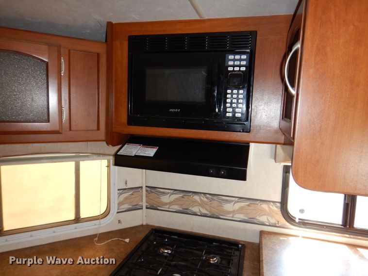 image for item IQ9605 2012 Forrest River Freedom Express  camper