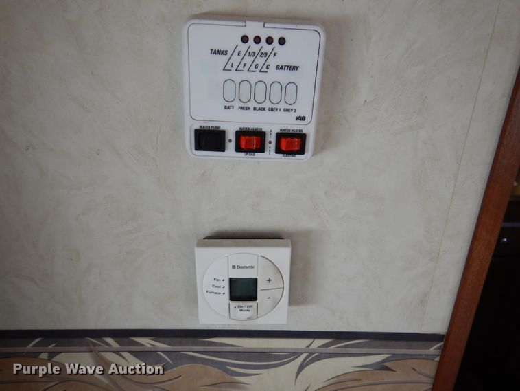 image for item IQ9605 2012 Forrest River Freedom Express  camper