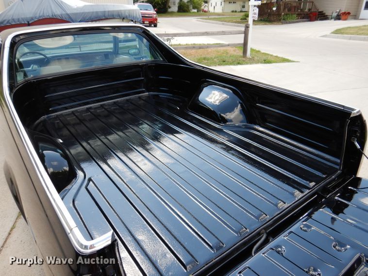 image for item IQ9610 1985 Chevrolet El Camino SS