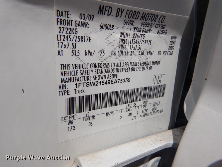 image for item IT9121 2009 Ford F250 Super Duty  Crew Cab pickup truck