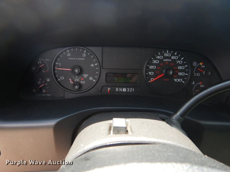 image for item IT9122 2007 Ford F350 SuperDuty  SuperCab pickup truck