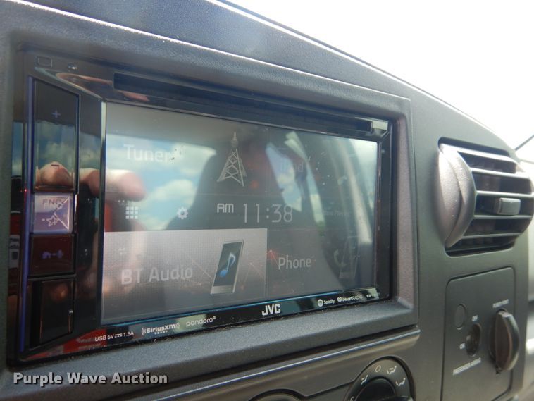 image for item IT9122 2007 Ford F350 SuperDuty  SuperCab pickup truck