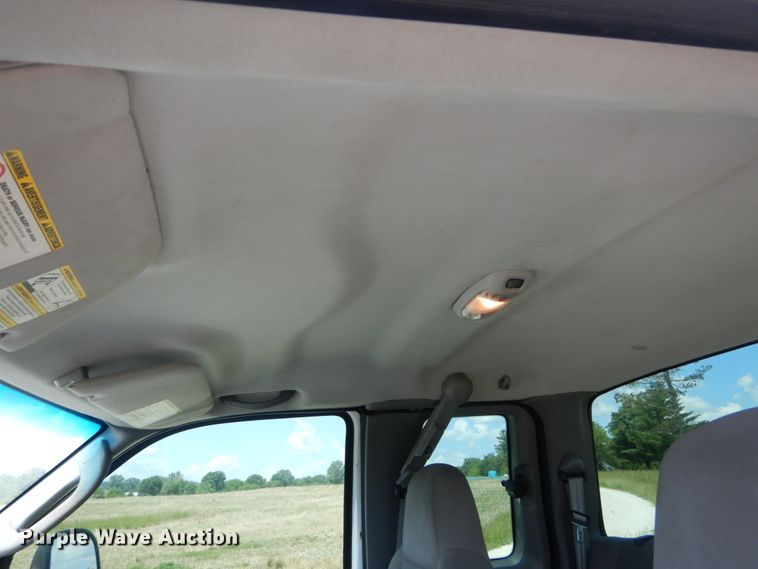 image for item IT9122 2007 Ford F350 SuperDuty  SuperCab pickup truck