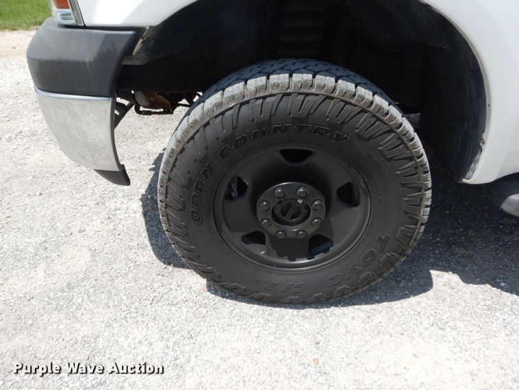 image for item IT9122 2007 Ford F350 SuperDuty  SuperCab pickup truck