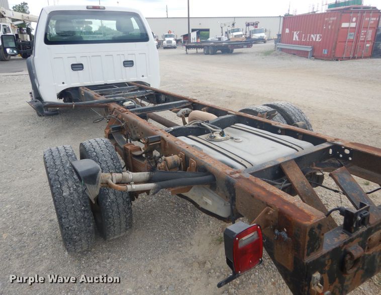 image for item IT9144 2011 Ford F550  truck cab and chassis