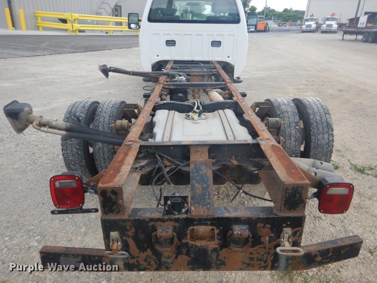 image for item IT9144 2011 Ford F550  truck cab and chassis