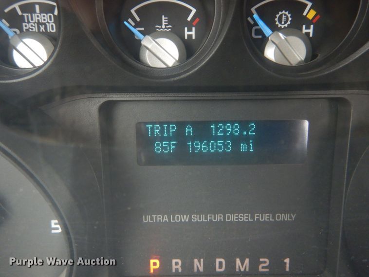 image for item IT9144 2011 Ford F550  truck cab and chassis