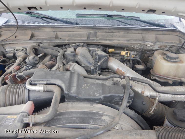 image for item IT9144 2011 Ford F550  truck cab and chassis