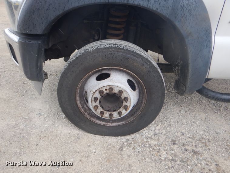 image for item IT9144 2011 Ford F550  truck cab and chassis