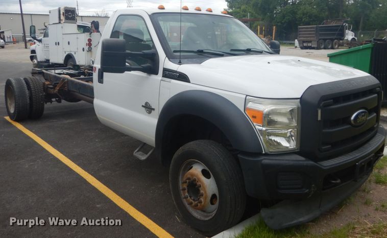 image for item IT9145 2012 Ford F550  truck cab and chassis