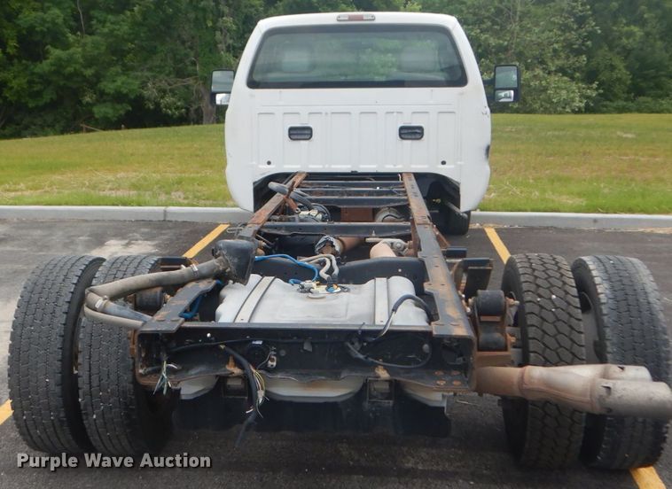 image for item IT9145 2012 Ford F550  truck cab and chassis