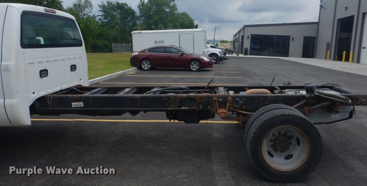 image for item IT9145 2012 Ford F550  truck cab and chassis