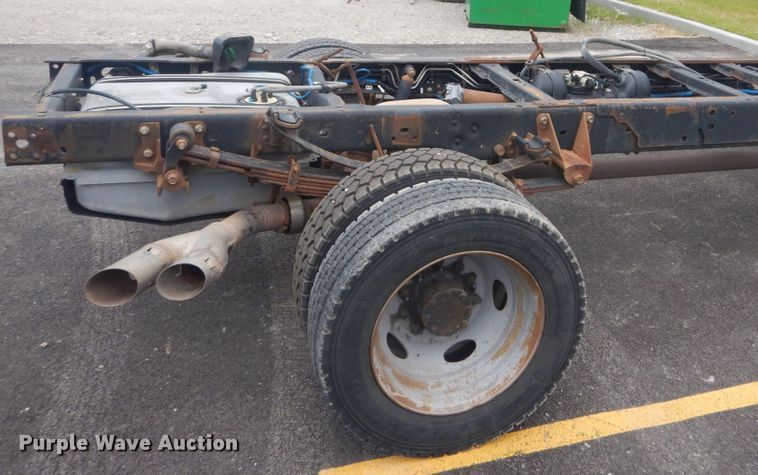 image for item IT9145 2012 Ford F550  truck cab and chassis