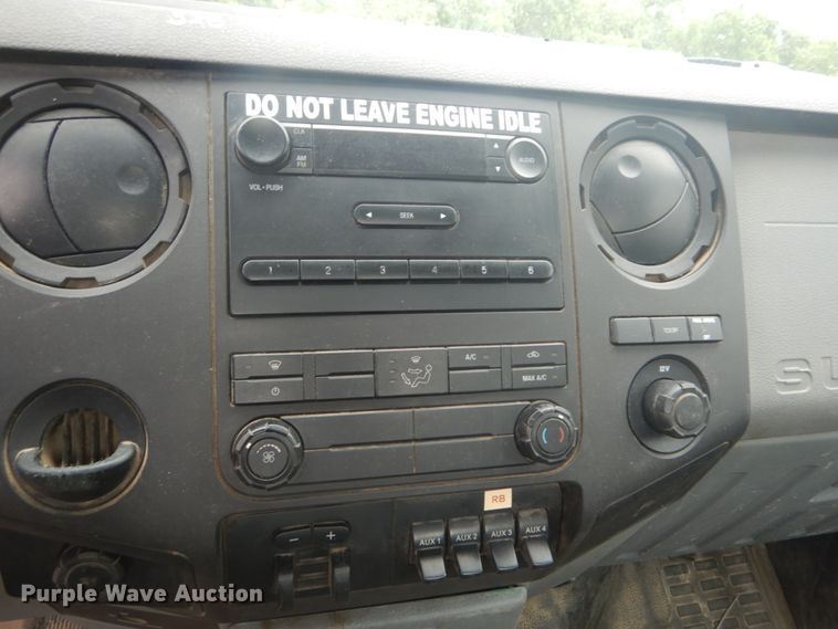 image for item IT9145 2012 Ford F550  truck cab and chassis