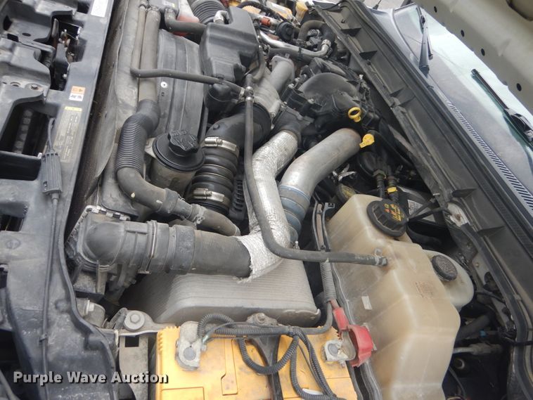 image for item IT9145 2012 Ford F550  truck cab and chassis