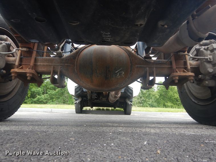 image for item IT9145 2012 Ford F550  truck cab and chassis