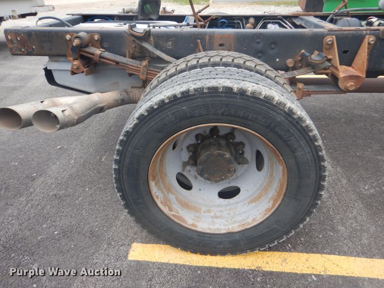 image for item IT9145 2012 Ford F550  truck cab and chassis