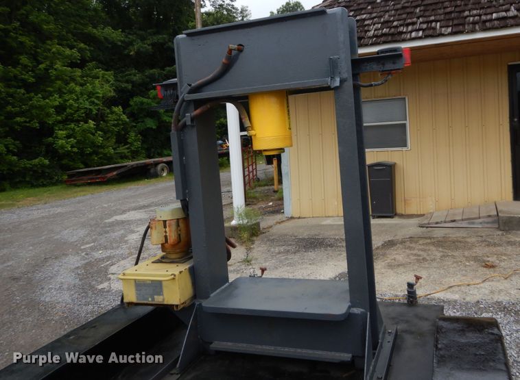 image for item IT9157 Enerpac  tire press trailer