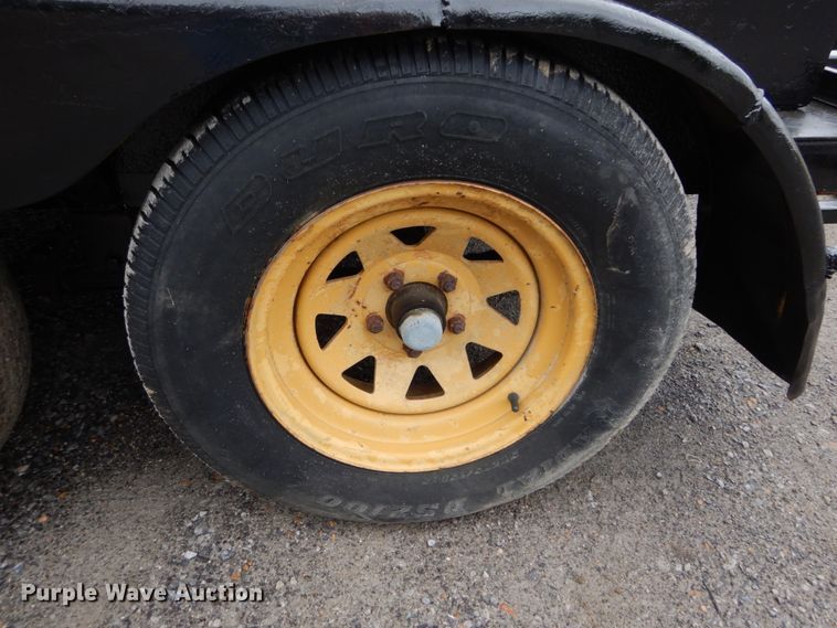 image for item IT9157 Enerpac  tire press trailer