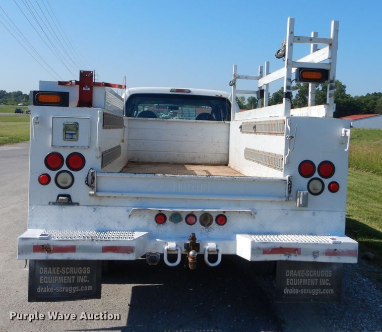 image for item IT9162 2010 Ford F550 Super Duty XL  Crew Cab utility / service truck